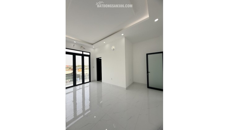 Villa vườn hiếm 6x33m ngay chợ Long Thượng – sân cực rộng, nhìn là mê. Giá full 4Ty250. SHR Hoàn Công